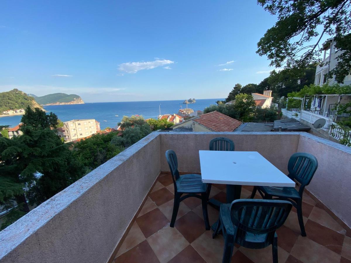 Apartments Mandarina Garden Petrovac Екстериор снимка