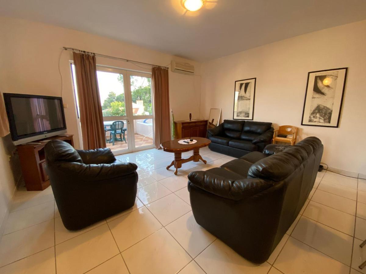 Apartments Mandarina Garden Petrovac Екстериор снимка