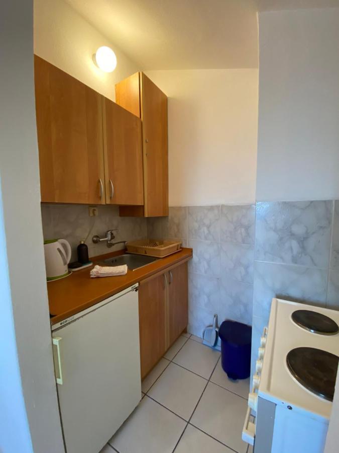 Apartments Mandarina Garden Petrovac Екстериор снимка