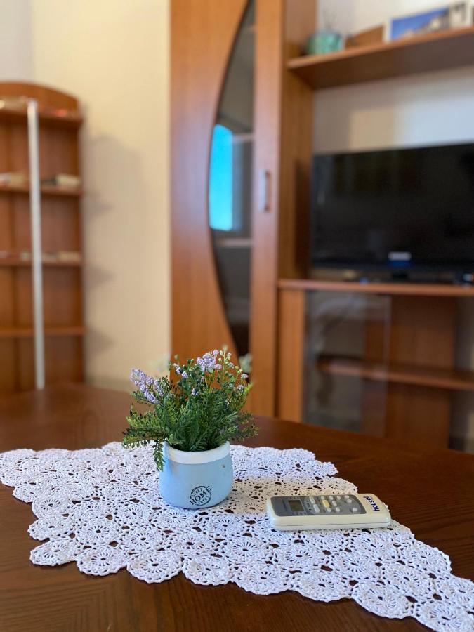 Apartments Mandarina Garden Petrovac Екстериор снимка