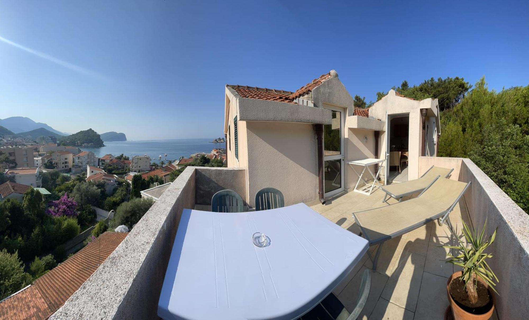 Apartments Mandarina Garden Petrovac Екстериор снимка